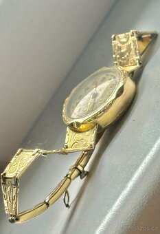 Stare hodinky mechanicke - 10