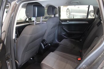 VW Passat B8 2.0TDI DSG Facelift 110kW Model 2022 - 10