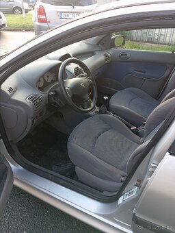 Peugeot 206 1.1 44 kW | 2005 | po velkém servisu | nová STK - 10