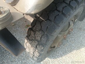 Praga V3S valník s HR 2500 - 10