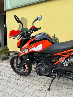 KTM 125 Duke - 10