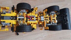 Lego technic 42030 - 10