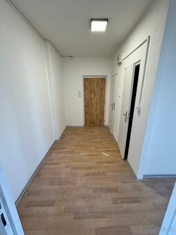 Nabízím pronájem 2+1 s balkonem Kadaň - 10