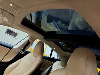 Tesla Model S 85d free charging panorama - 10