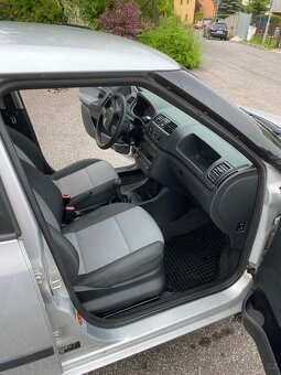Škoda Fabia II 1.2 HTP r.v. 2010, 51 kw - 10