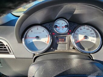 Peugeot 207 CC 2011 - 10