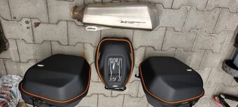 KTM 1290 Super Duke R - 10