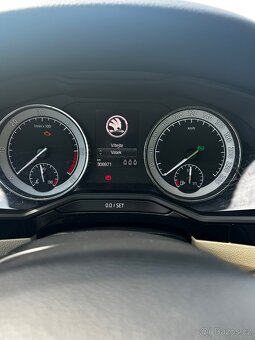 Škoda superb 3 2.0TDI L&K automat - 10