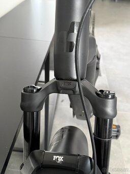 CUBE Stereo Hybrid 120 SLX 750 vel. L black n' metal - 10