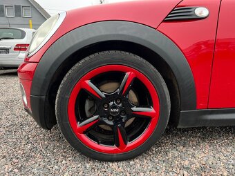 Mini Cooper Clubman 1.6d 80 kW Servis,Stav,Alu - 10