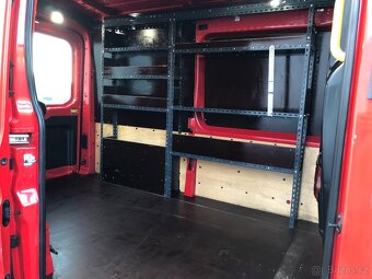 Ford Tranzit L2H2 RV. 2018 125KW 86.000KM 6Rychlostní Klima - 10