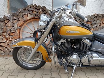 YAMAHA XVS 650 DragStar Classic - 10