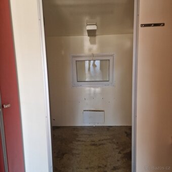 Pojízdná pracovna-kancelář - 10