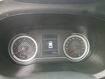 Hyundai i10, jen 5900Km STAV NOVÉHO - 10