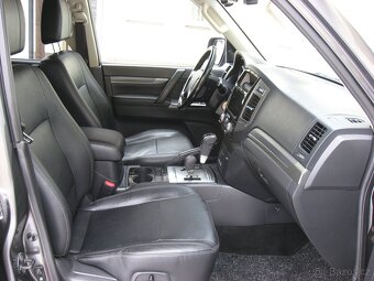Mitsubishi Pajero 3.2DI-D 190PS Wagon Plus Star-7 A/T 4x4 - 10