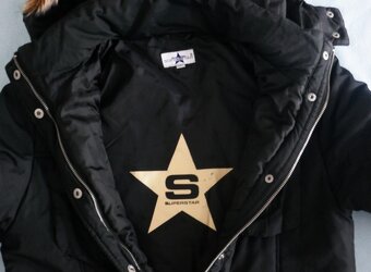 Černá zimní dlouhá prošívaná bunda, vel. 38, zn. Superstar - 10