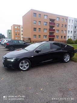 Opel Insignia GRAND SPORT 2021 rok 2.0 128kw - 10