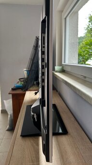 Televize Sharp Aquos - 10