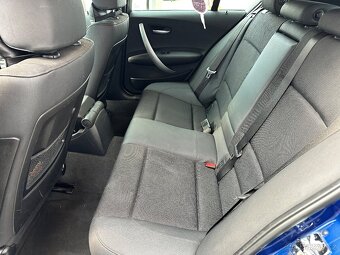 Bmw 130i e87 - 10