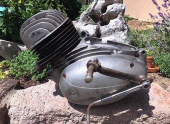 Prodám originál rám na čz 125/150 c - 10