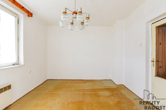 Zajímavá investiční příležitost v podobě bytu 3+1 s balkonem - 10