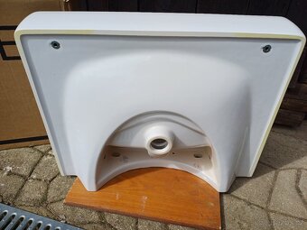 NOVÉ Set: WC, umyvadlo, prkénko - 10