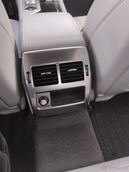 Jaguar xf 3.0 benzín - 10