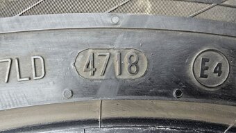 Letní pneu 255/40/20 Continental - 10