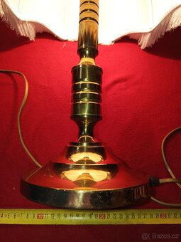 Lampy na svícení 4 ks + 1 stínidlo není vyfocené - 10