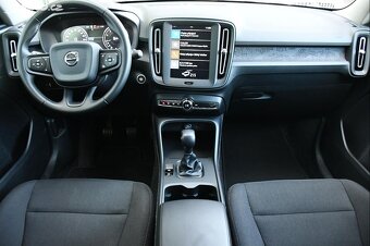 Volvo XC40 T3 1.5i 120KW 6M/T LED  29.500KM - 10