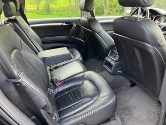 Audi Q7 3,0TDI - 10