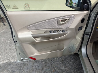 Hyundai Tucson 2.0 CRDi 4x4/103kW/1Maj - 10