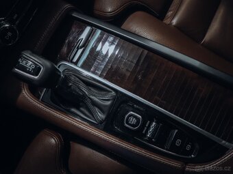 Volvo XC90 D5 AWD 173kW Inscription 7-míst DPH - 10