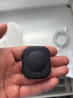 Apple Watch 10 46mm v záruce - 10