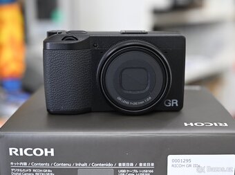 Nový Ricoh GR iiix - 10