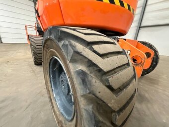 Terénní kloubová plošina JLG 450 AJ - 10