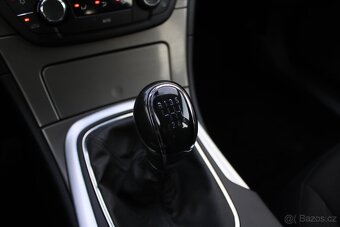 Opel Insignia 2.0 CDTI NAVI (2013) - 10