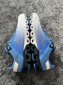 on Running model Cloudflow. Velikost 39 - 10