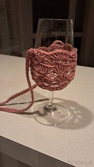 Nosička / obal na krk na skleničku vína - 10