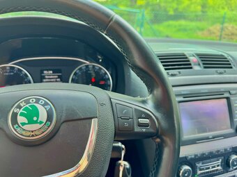 Škoda Octavia 1.6TDI 77kw Elegance 219 000km - 10