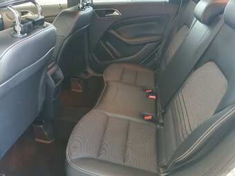 Mercedes-Benz B 200 d 4MATIC - 10