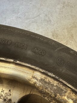 5x108 Peugeot 607 - 10