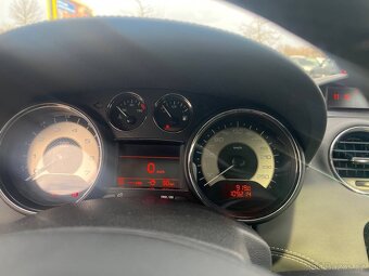 Peugeot RCZ 115kW benzin - 10