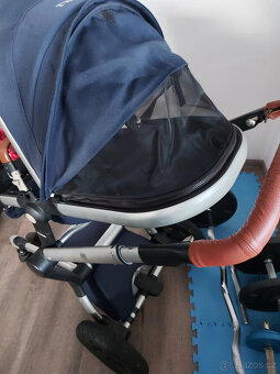 Kočárek modrý JOOLZ + autosedačka vajíčko - 10