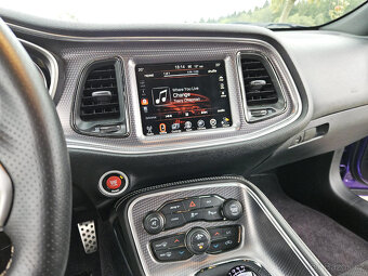 Dodge Challenger SRT Hellcat - NEHAVAROVANÉ, DPH, 1.MAJITEL - 10