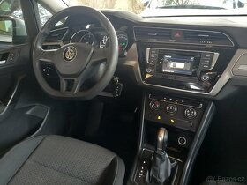 VW TOURAN 1,6TDI-2017-DSG-IHNED - 10