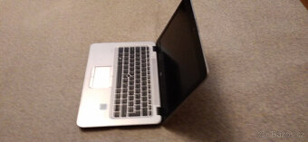 Za 2999 Kč HP Elitebook 820G3 SSD 256GB + HDD 500GB + Dock - 10