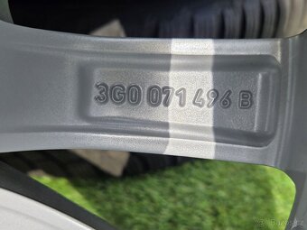 Zánovní zimní orig.sada VW PASSAT B7, B8 215/60/16 - 10