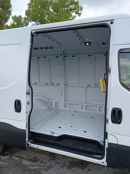 Iveco Daily 35S15 3,0 d Nová Karoserie-12m3, Klima, 2019 - 10