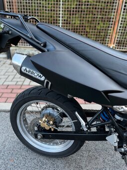 MZ 125 SM supermoto - 10